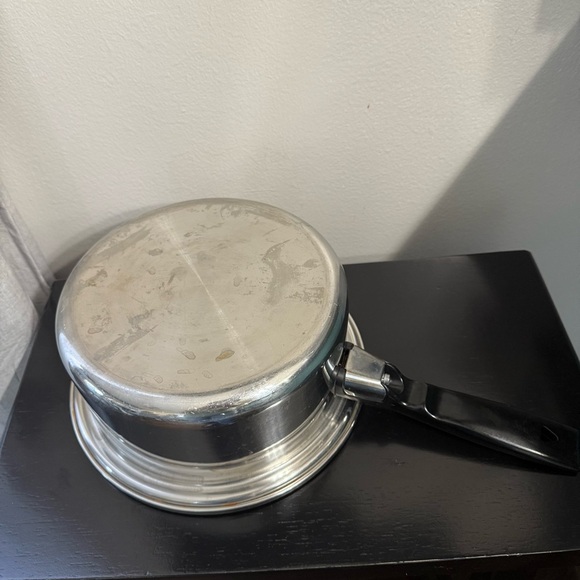 Vintage  8  1/2 Inch Sauce Pan Stainless Steel Heavy 8 Cups Cook Healthy - Picture 3 of 9